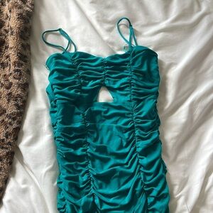 emerald revamped ruched dress